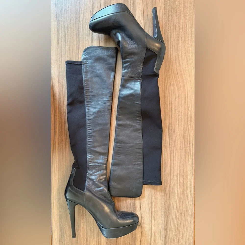 Stuart Weitzman Leather Knee-High Black Boots (US 9)